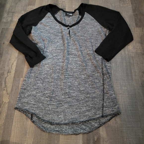 Wilfred Tops - Wilfred free burn out baseball tee size small